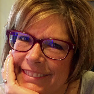 Meet your Posher, Libby